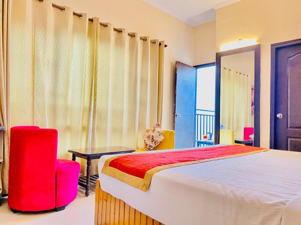 Hotel Aachman Regency With Rooftop Terrace ชิมลา ภายนอก รูปภาพ