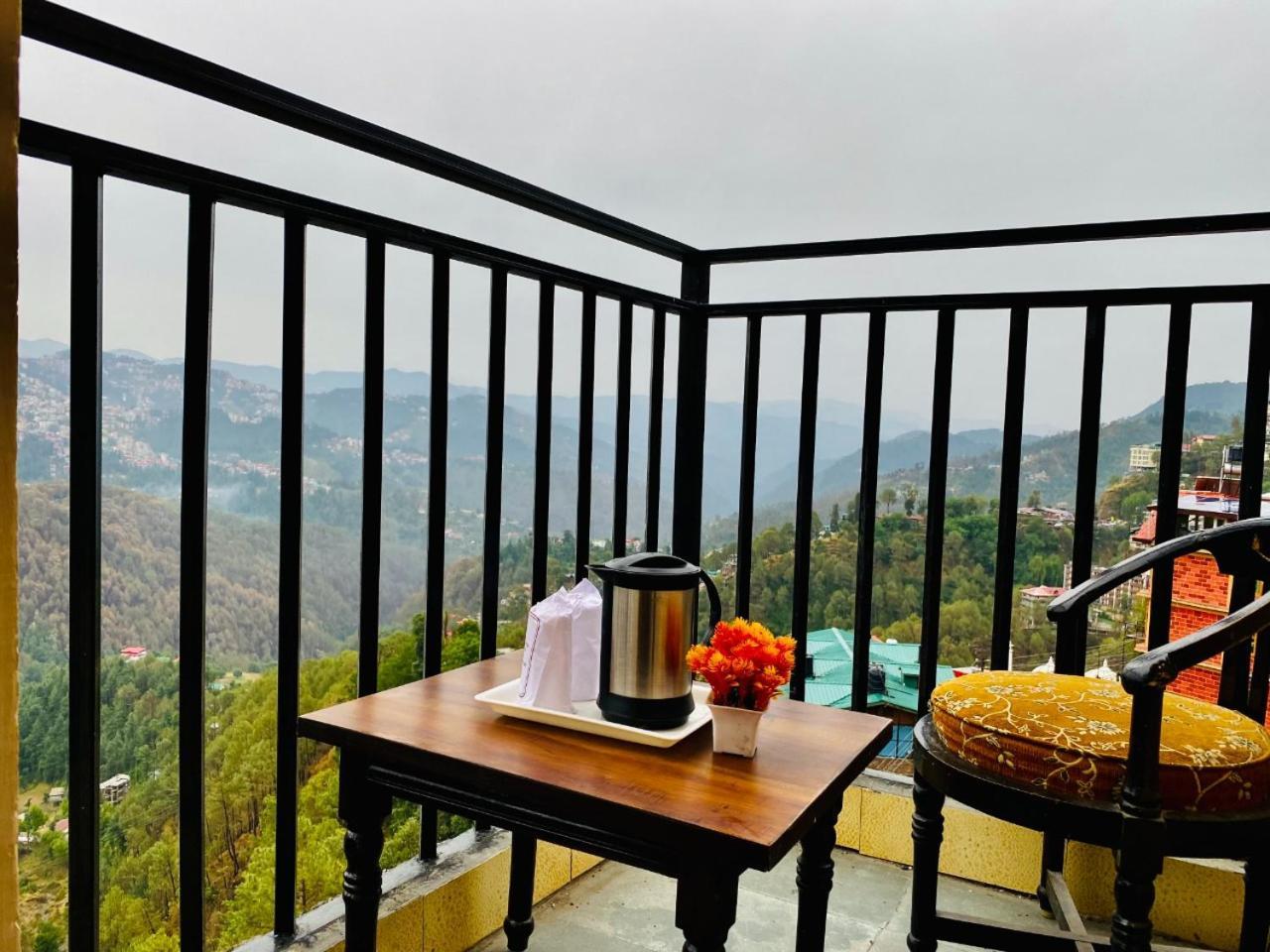 Hotel Aachman Regency With Rooftop Terrace ชิมลา ภายนอก รูปภาพ
